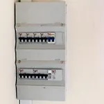 5 Person In *