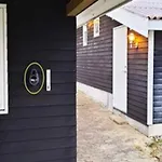 5 Person In