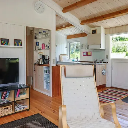 5 Person Holiday Home In Stege Casa vacanze