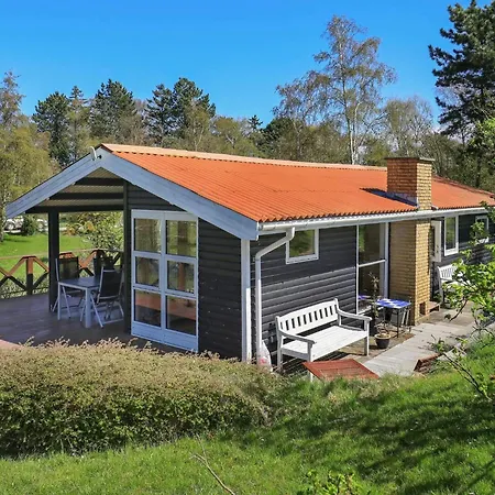 5 Person Holiday Home In Stege *