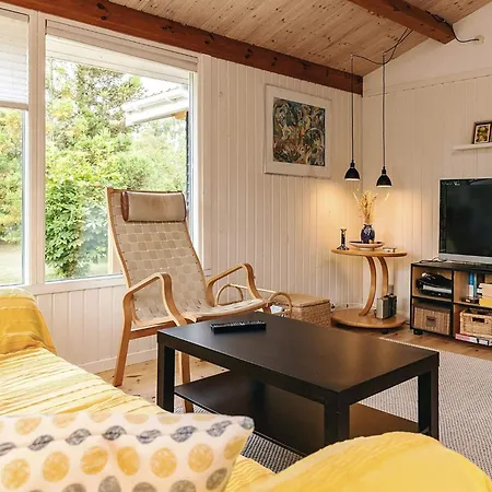 Hébergement de vacances 5 Person Holiday Home In Stege *